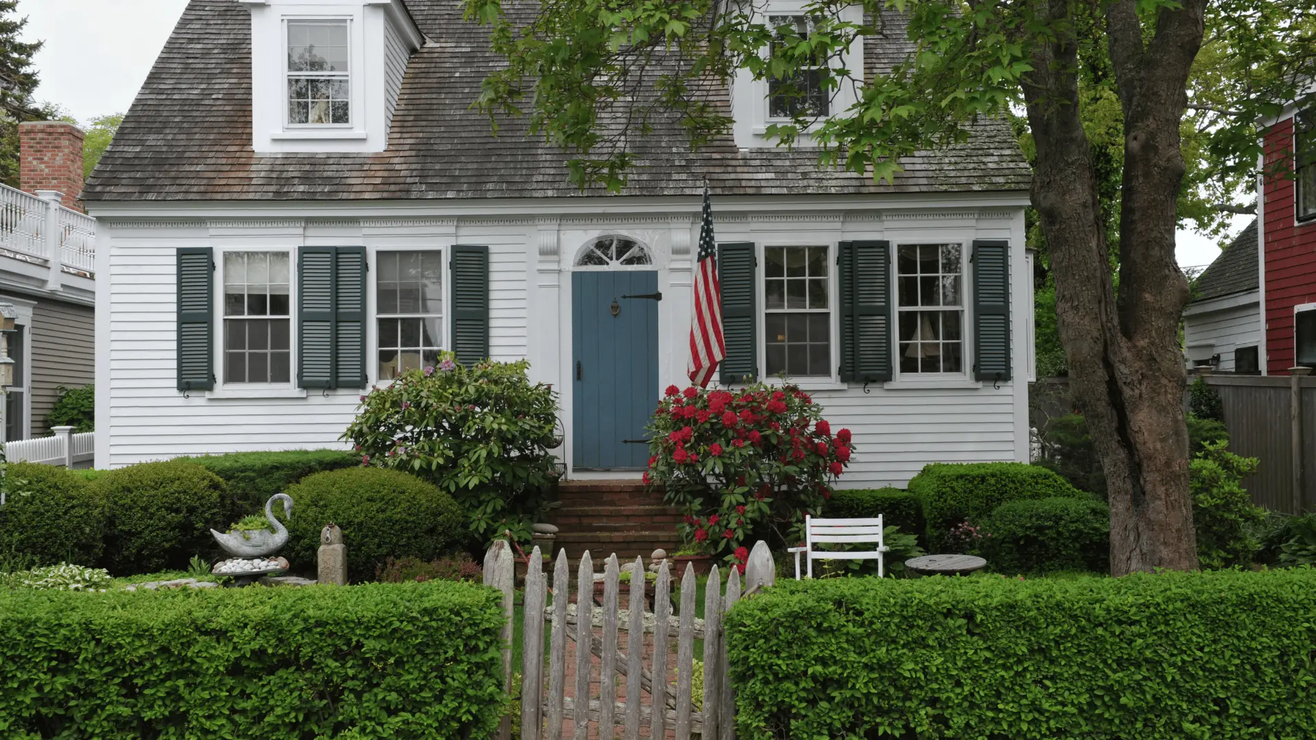 cape cod hosuing style