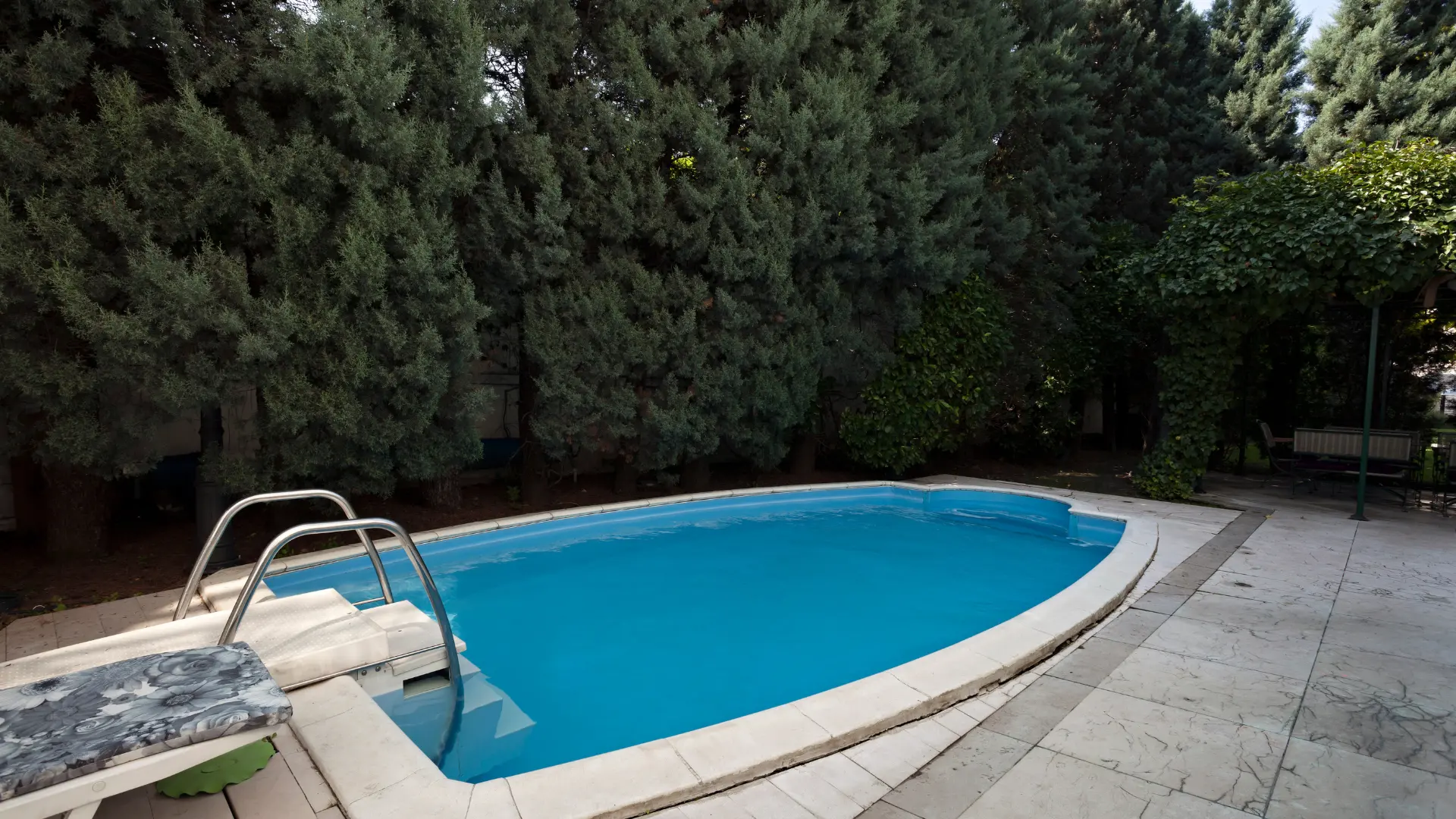 pool
