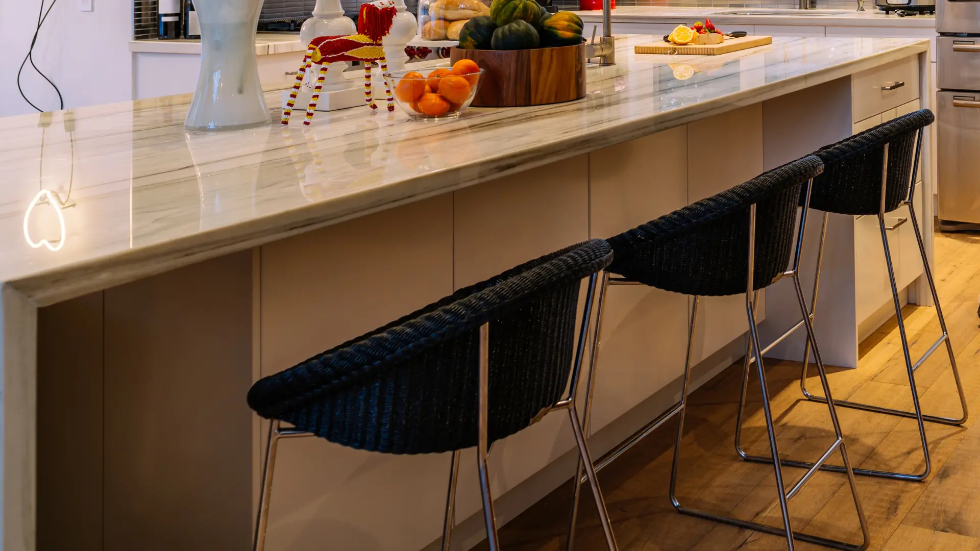 breakfast stools