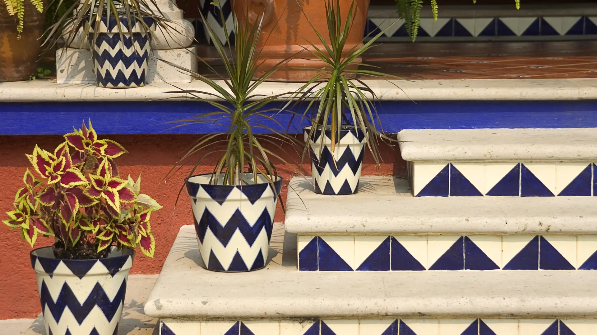 How Houses Are Built in Mexico: Materials, Methods & Styles